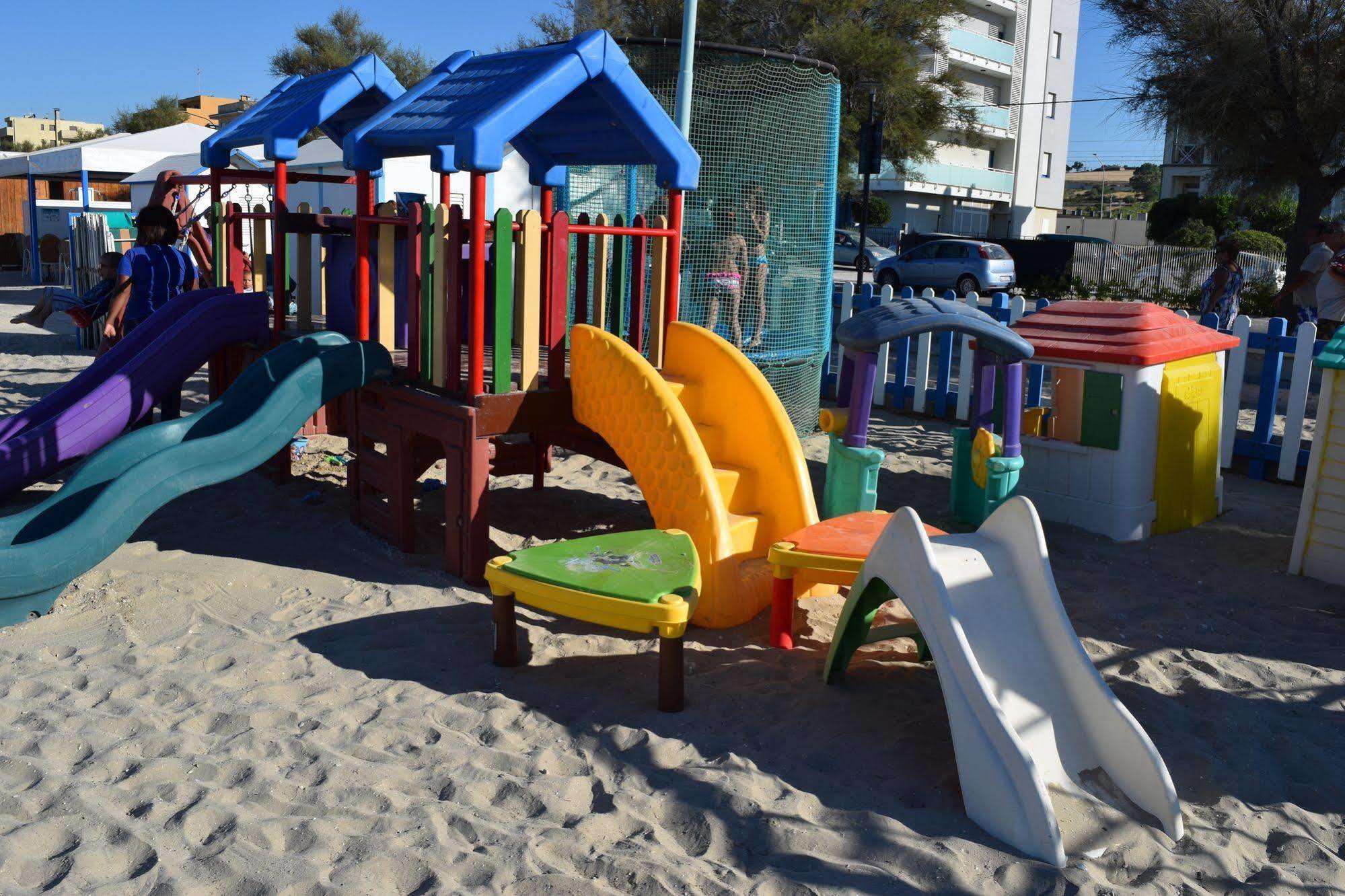 Hotel Atlantic Senigallia Luaran gambar