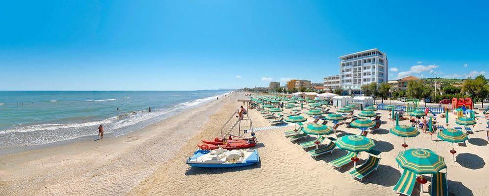 Hotel Atlantic Senigallia Luaran gambar