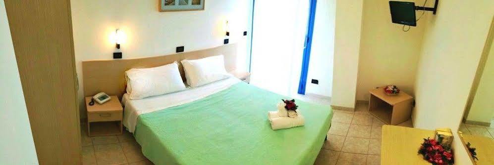 Hotel Atlantic Senigallia Luaran gambar